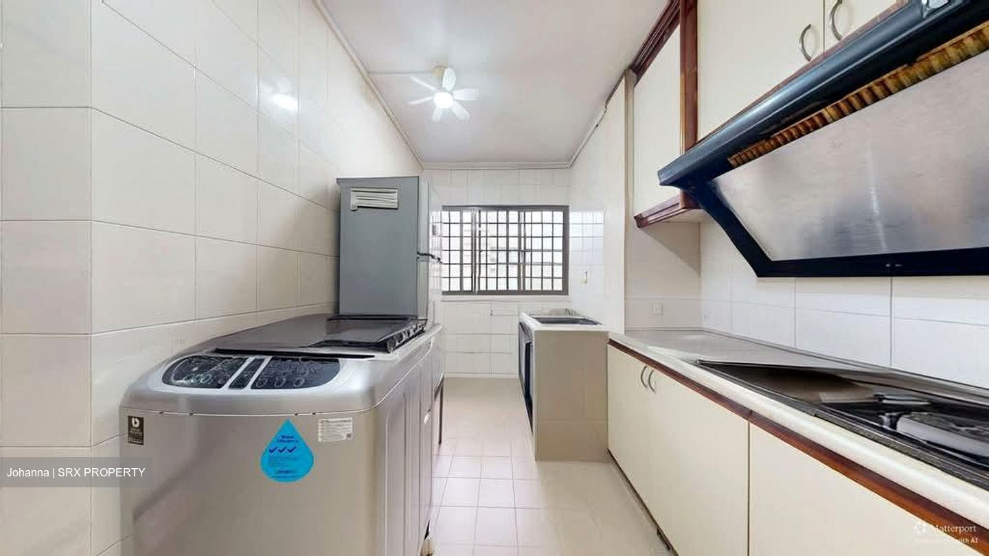 Blk 128 Lorong Ah Soo (Hougang), HDB Executive #532779561